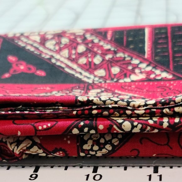 Bandana Fabric "2 pieces"of Fabric + 1 Remnant" SEE INFORMATION - Picture 4 of 14